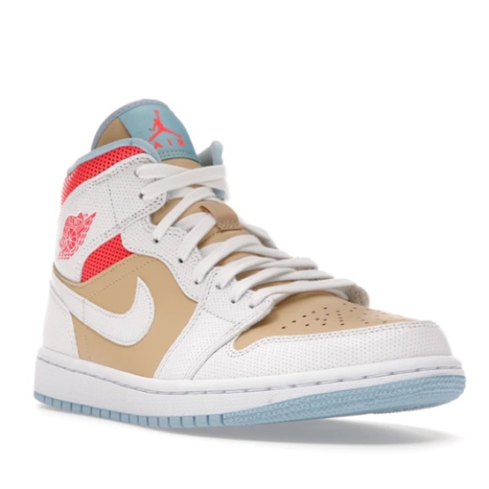 Jordan 1 Mid SE Sesame (W)